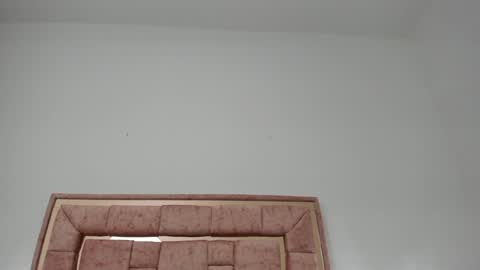 zoee online show from 12-26-24, 06:52