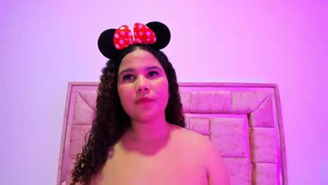 zoee online show from 01-11-25, 09:26