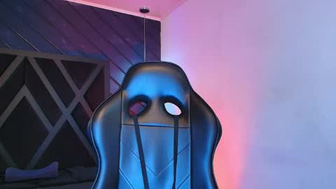 Zoe 3 online show from 04-20-26, 05:26