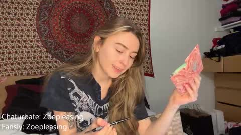 zoepleasing online show from 09-12-25, 02:11