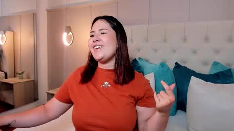 Zoes online show from 09-22-25, 04:20