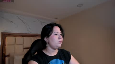 Zoes online show from 04-14-26, 11:38