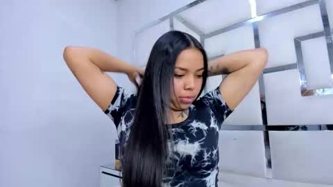 ZoeSwam online show from 11-06-25, 11:44