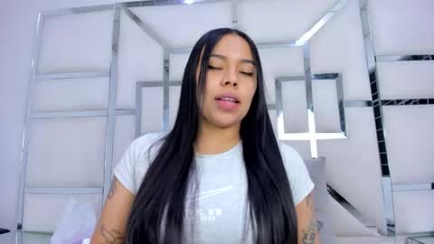 ZoeSwam online show from 12-04-25, 11:30