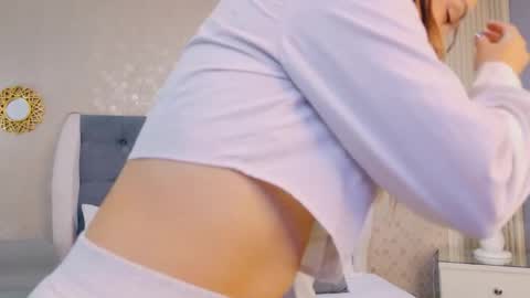 Snapshot of zoewilliis chatting on 05-29-26, 11:41 ZoeWilliis online show from 05-29-26, 11:41