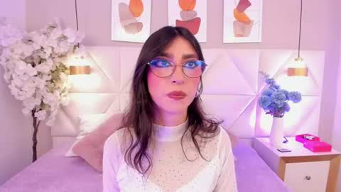 Zoey  online show from 07-26-26, 01:29