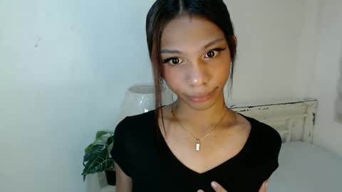 zoey online show from 11-22-25, 04:28