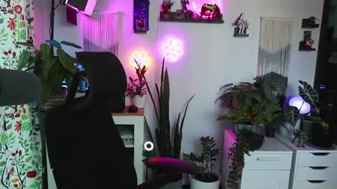 Zoey Ryan online show from 07-12-26, 05:15