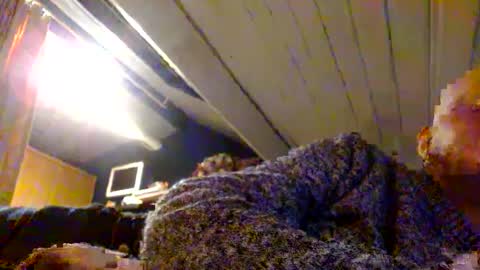 Snapshot of zolexthomas chatting on 01-19-25, 07:04 zolexthomas online show from 01-19-25, 07:04