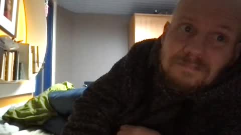 Snapshot of zolexthomas chatting on 11-03-25, 03:24 zolexthomas online show from 11-03-25, 03:24