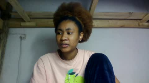 Snapshot of zolidazz chatting on 07-18-26, 07:34 zolidazz online show from 07-18-26, 07:34