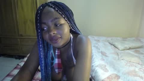 Zooe online show from 02-20-25, 06:13