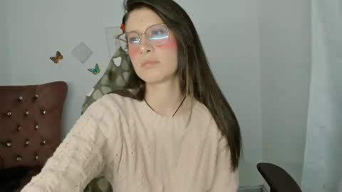 Alicie online show from 03-31-26, 04:46