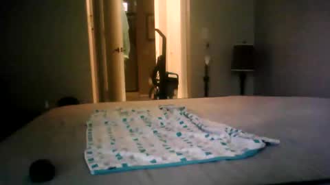 zooroxxx101 online show from 04-19-26, 06:10