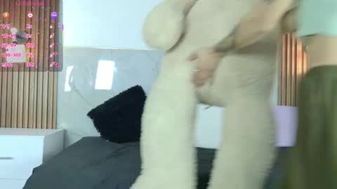 Violeta online show from 02-04-26, 12:00