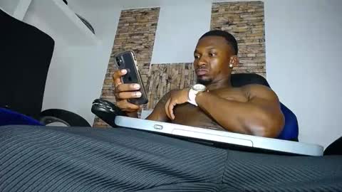 zousxxx online show from 04-09-26, 07:25