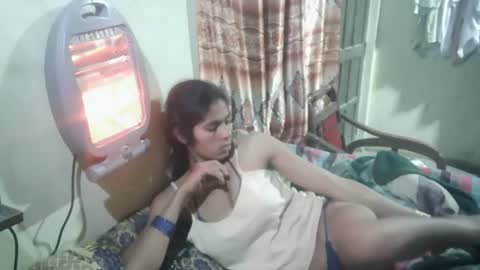 zoyakhan803 online show from 03-03-25, 10:20