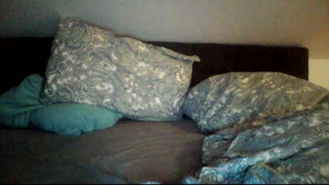 Snapshot of zubit chatting on 11-04-25, 09:14 zubit online show from 11-04-25, 09:14