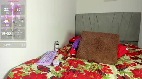 zule online show from 11-25-25, 12:10