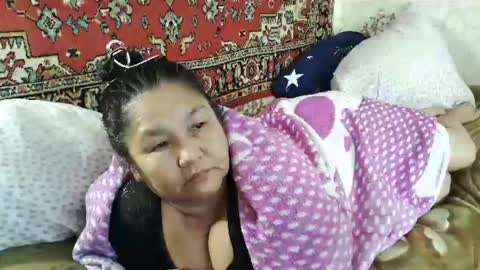 Snapshot of zulfiya_bruce chatting on 06-22-26, 03:47 Zulfiya online show from 06-22-26, 03:47