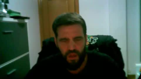 Snapshot of zurdineno chatting on 06-04-26, 08:26 zurdineno online show from 06-04-26, 08:26