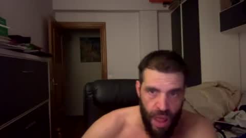Snapshot of zurdineno chatting on 07-31-26, 01:27 zurdineno online show from 07-31-26, 01:27