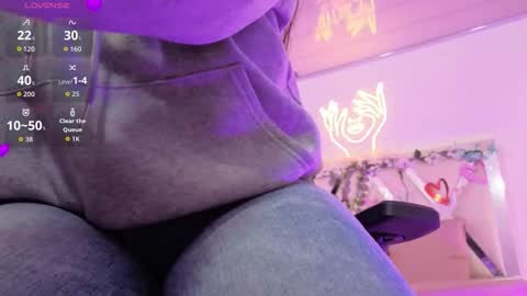 ZURY   online show from 02-10-26, 11:36