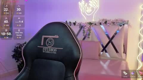 ZURY   online show from 04-20-26, 11:46