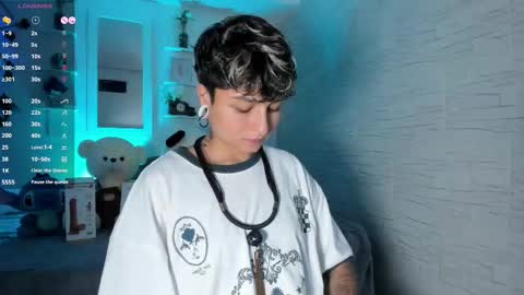 Snapshot of zuryramirez_ chatting on 10-04-25, 07:01 Zury Ramirez online show from 10-04-25, 07:01