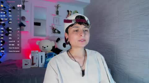 Snapshot of zuryramirez_ chatting on 10-05-25, 09:02 Zury Ramirez online show from 10-05-25, 09:02