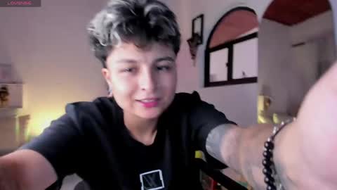 Zury Ramirez online show from 05-03-26, 08:48