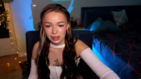 Snapshot of zuzzixx chatting on 03-04-25, 06:15 zuzzixx online show from 03-04-25, 06:15