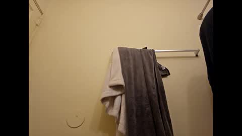 Snapshot of zx66_pyro chatting on 12-08-24, 12:18 zx66_pyro online show from 12-08-24, 12:18