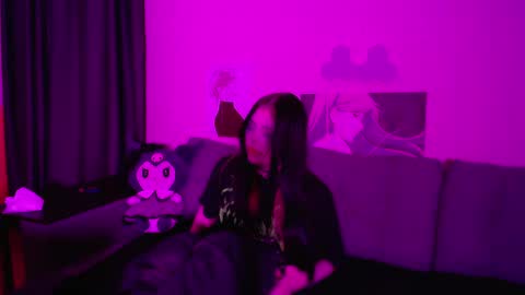 Ashley online show from 04-14-26, 09:43