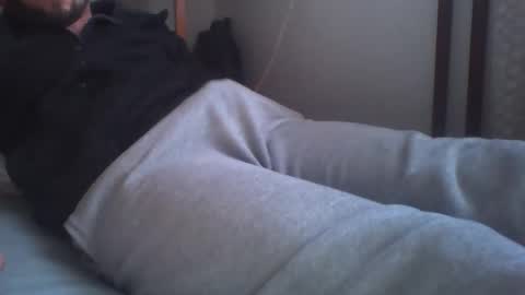 zyggy87 online show from 12-02-25, 08:08