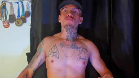 Snapshot of zyongarcia2020 chatting on 12-22-24, 12:39 zyon garcia online show from 12-22-24, 12:39