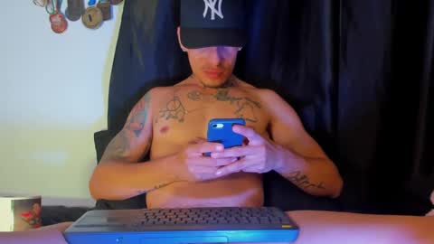 Snapshot of zyongarcia2020 chatting on 12-24-24, 04:44 zyon garcia online show from 12-24-24, 04:44