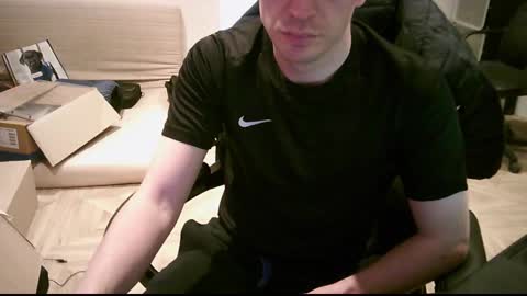 zyriosben online show from 03-10-25, 12:15