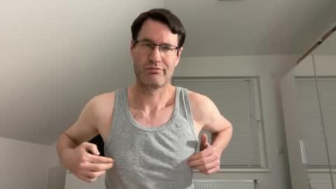 zzz123_cam online show from 04-12-26, 09:31