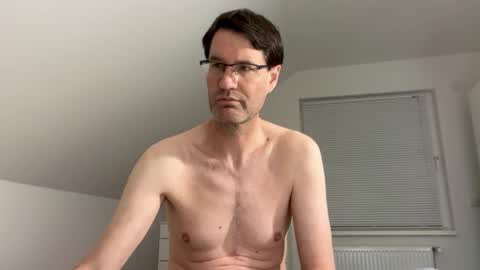 Snapshot of zzz123_cam chatting on 05-16-26, 03:44 zzz123_cam online show from 05-16-26, 03:44