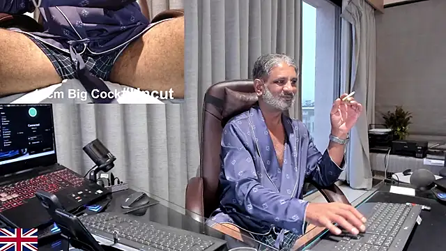 OnlineBossUK online show from 07-08-26, 12:48