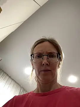 angelmommu online show from 11-24-25, 09:42