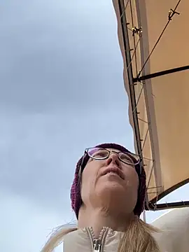 angelmommu online show from 02-21-26, 07:31