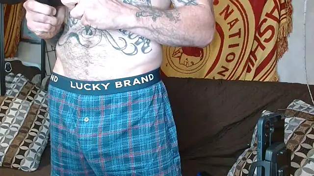 Snapshot of DADDY_KANE8--- chatting on 02-15-25, 07:17 DADDY KANE8--- online show from 02-15-25, 07:17