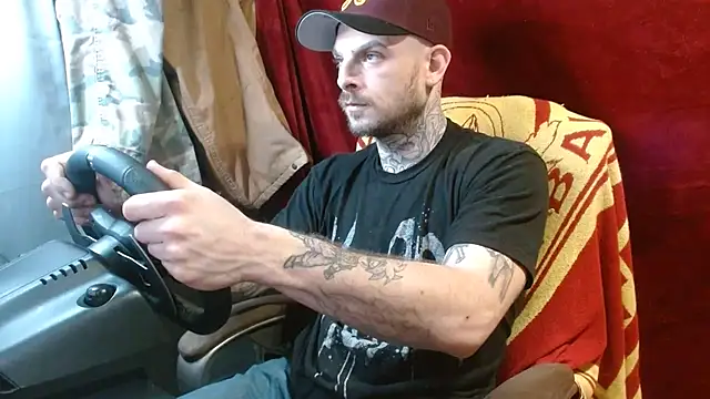 Snapshot of DADDY_KANE8--- chatting on 03-13-25, 11:16 DADDY KANE8--- online show from 03-13-25, 11:16