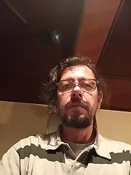 Snapshot of coolkasal chatting on 04-20-26, 07:26 coolkasal online show from 04-20-26, 07:26