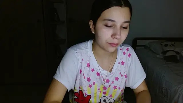 mia  lopez  online show from 03-19-26, 03:43