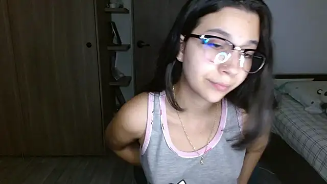 mia  lopez  online show from 04-03-26, 04:21