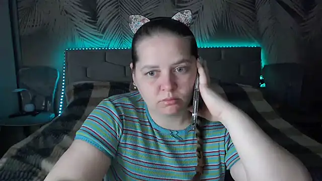Snapshot of uliastar chatting on 04-29-26, 06:17 uliastar online show from 04-29-26, 06:17