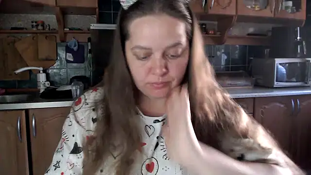 uliastar online show from 07-18-26, 04:27